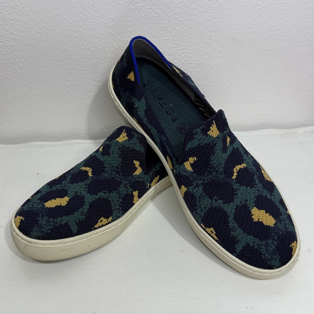 Rothy’s The slip on sneaker green blue leopard animal print size US 9